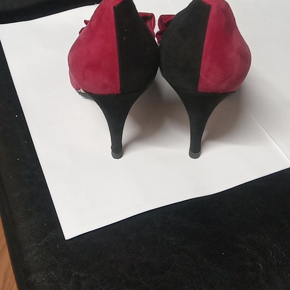 Bally Women's Red and Black Heels - Picture 5 of 7